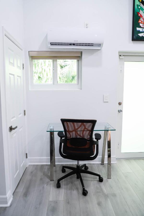 Villa Guilla North Miami Eksteriør billede