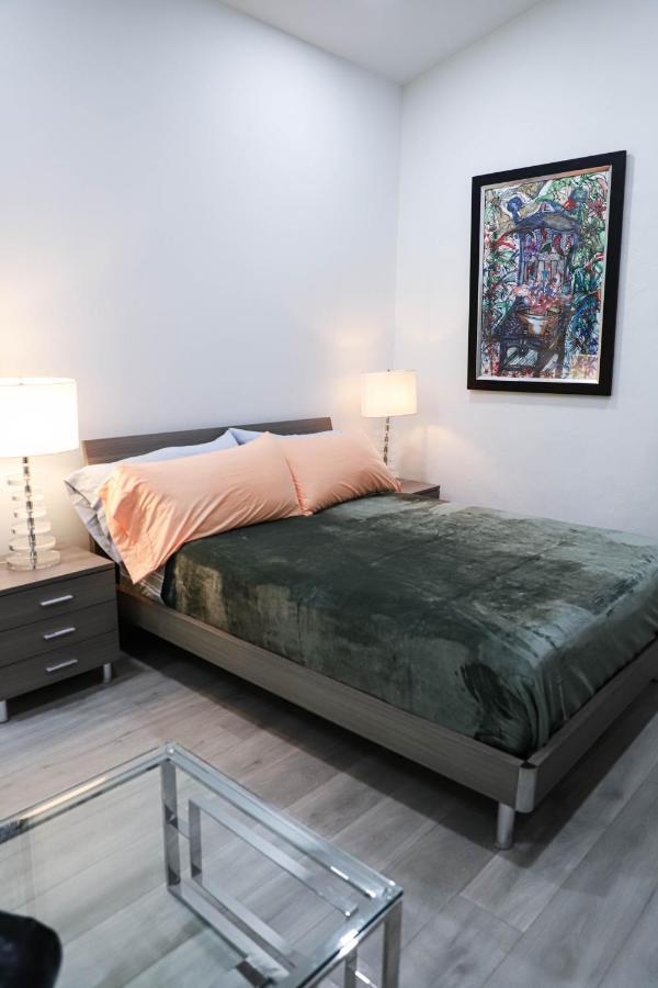 Villa Guilla North Miami Eksteriør billede